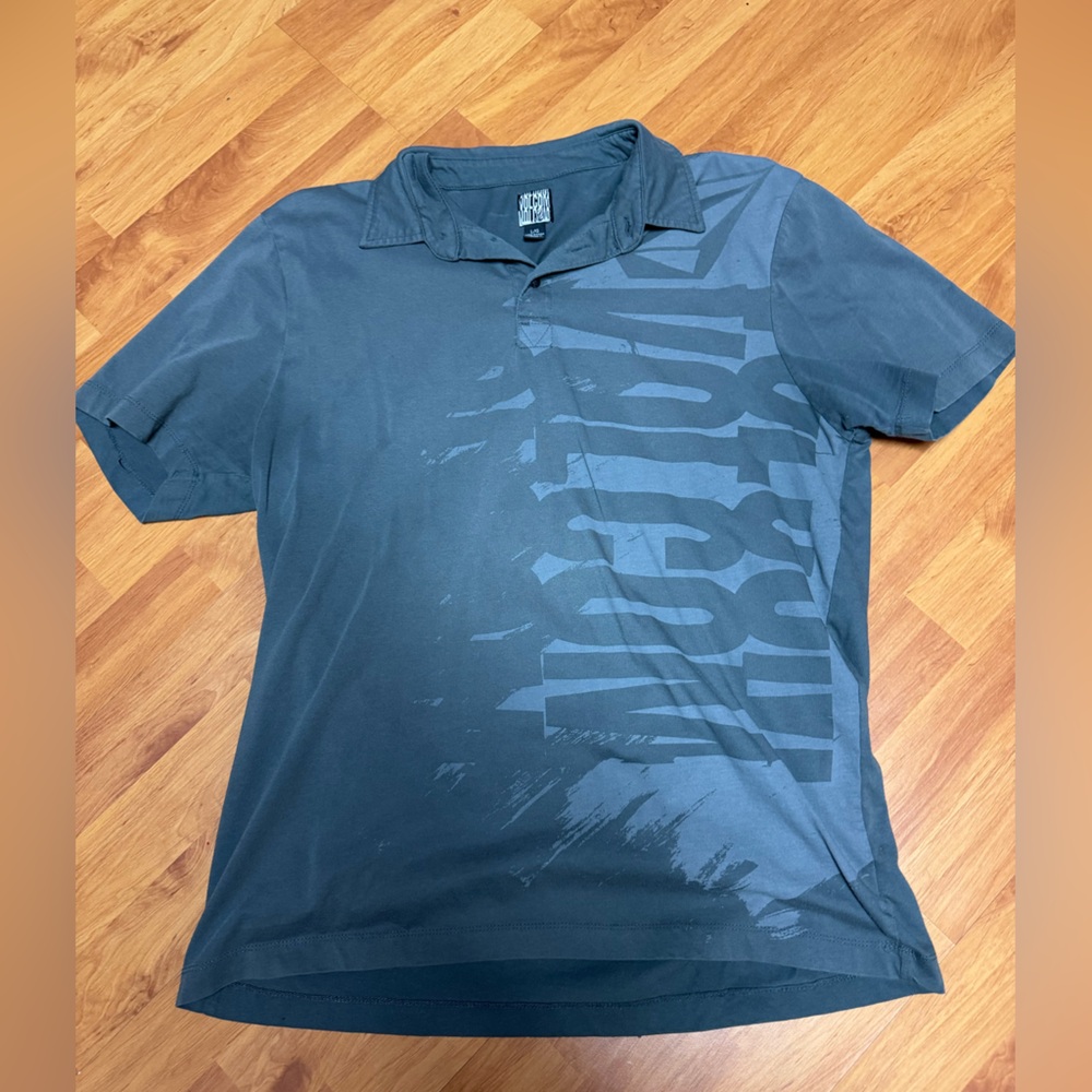 Volcom Charcoal polo  T-Shirt . Like new condition